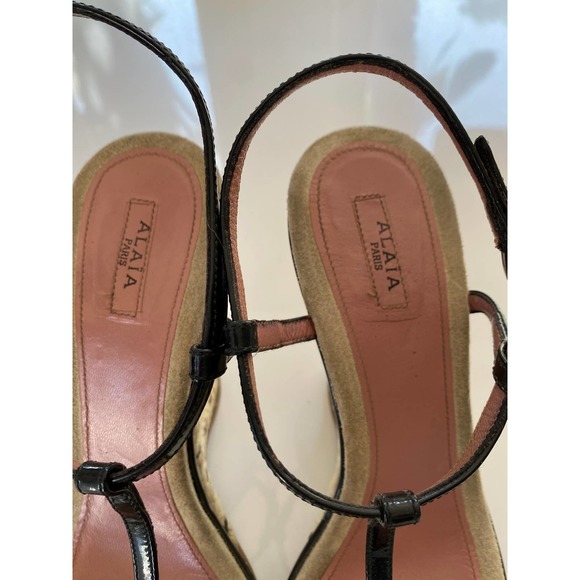 ALAÏA Black Leather Espadrille Wedge Sandal - Picture 5 of 15